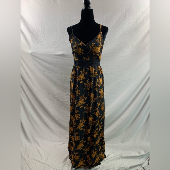 Black Boho Floral Print Split Thigh Cami Dress - Picture 6 of 9